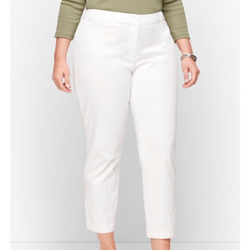 Talbots “Perfect Crop” White Capris